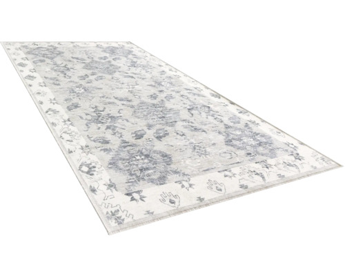 Koberec s květinovým vzorem