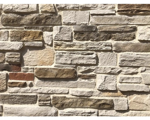 Obklad stěny z přírodního kamene