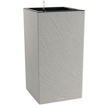 Vysoký květináč se zavlažovacím systémem a kamenným vzhledem pro venkovní použití