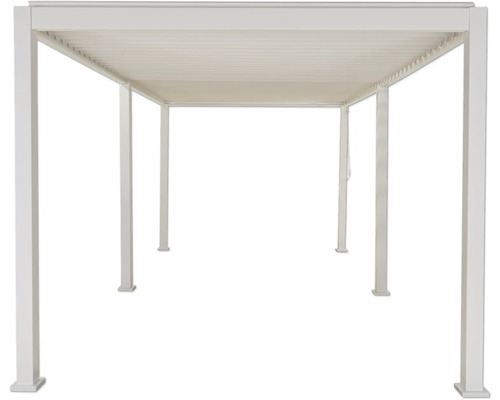 Volně stojící pergola s lamelovou střechou