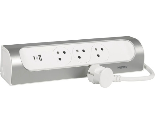 Prodlužovací kabel se třemi zásuvkami a dvěma porty USB od společnosti Legrand