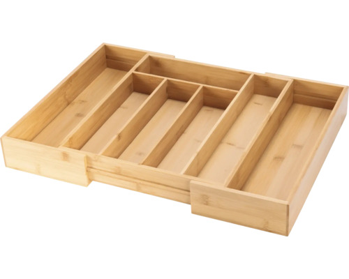 Dřevěný organizér na příbory s několika přihrádkami