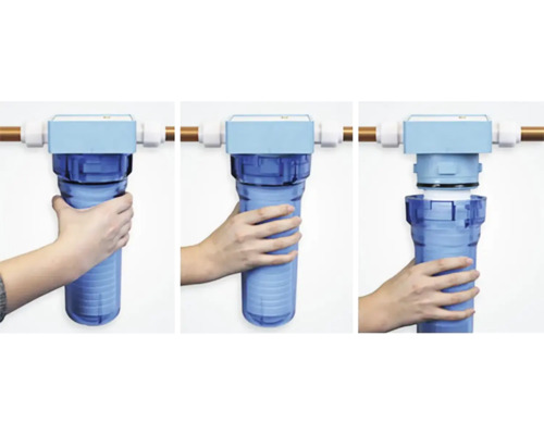 Zobrazení vodního filtru s vyměnitelnou vložkou filtru ve třech krocích