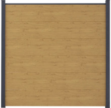 Dřevěný plot s kovovým rámem