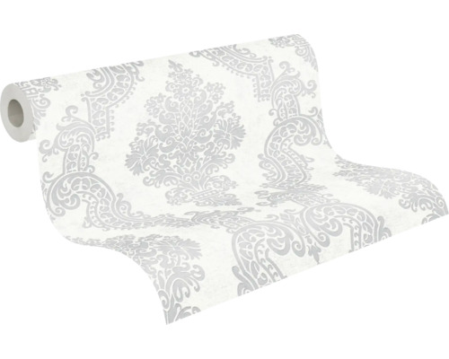 Role tapety s klasickým vzorem