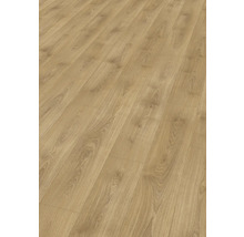 Položená laminátová podlaha s dřevěným vzhledem