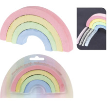 Sada duhové křídy na chodník