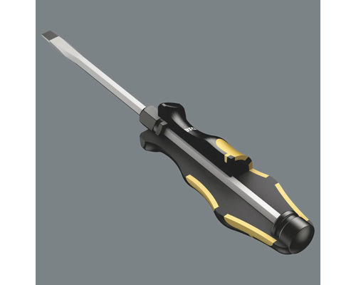 Šroubovák s plochou hlavou pro šroubování