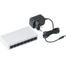 Síťový switch s napájecím zdrojem