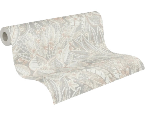 Role tapety s květinovým vzorem