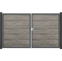 Dvoukřídlá brána z hliníku se vzhledem dřeva do zahrady