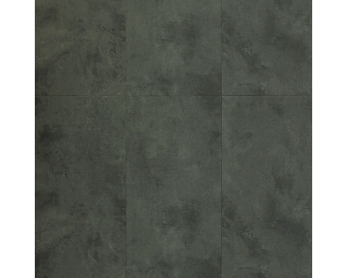 Tmavé podlahové dlaždice s matným povrchem