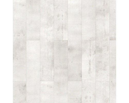 Světlé podlahové dlaždice ve formátu dřevěných prken