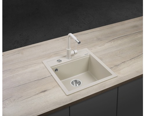 Dřez s baterií na pracovní desce