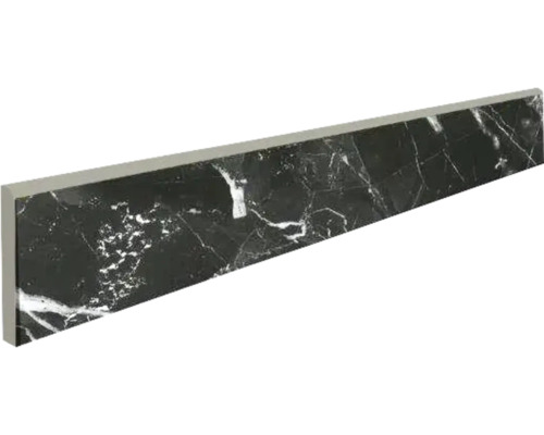 Soklová lišta se vzhledem mramoru
