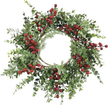 Dekorativní věnec se zelenými listy a červenými bobulemi