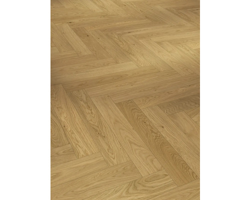 Vložená dřevěná parketová podlaha do rybí kosti