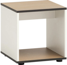 Čtvercový příruční stolek s otevřeným úložným prostorem