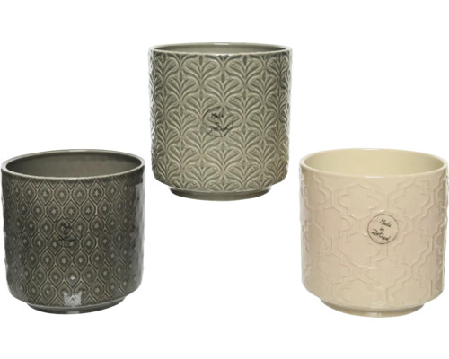 Tři strukturované keramické květináče