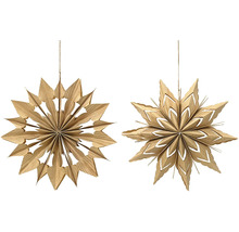 Dvě dřevěné hvězdy k zavěšení jako dekorace