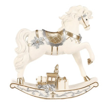 Dekorativní houpací kůň s vlakem jako vánoční dekorace