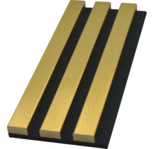 Akustický panel s dřevěnými lamelami na plstěné podložce