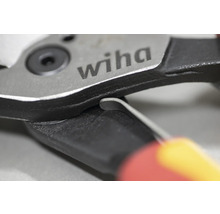 Logo Wiha na bočních štípacích kleštích