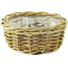 Košík s fólií jako květináč