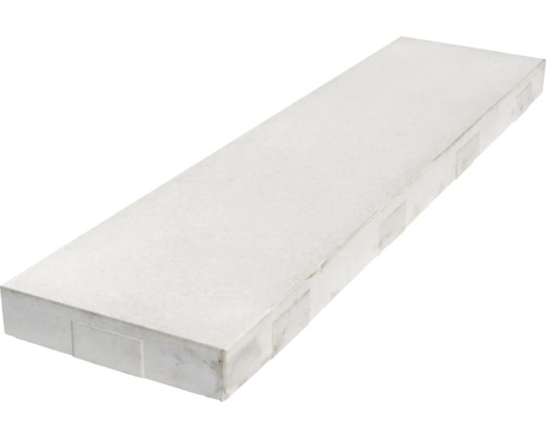 Betonový okenní parapet