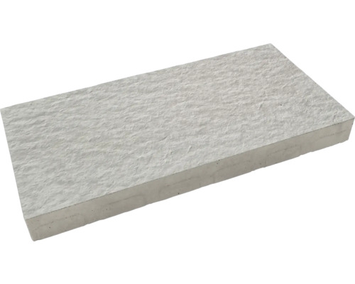 Betonová dlažební kostka pro venkovní použití