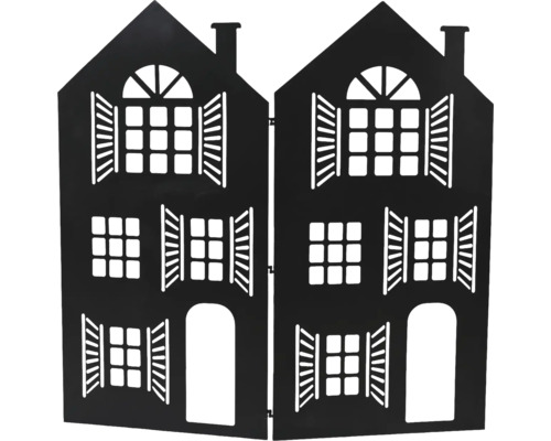 Dekorativní kovová kulisa domů s okenicemi