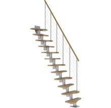 Dřevěné schodiště s ocelovým zábradlím