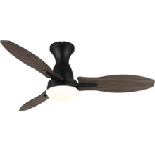 Stropní ventilátor se třemi lopatkami a integrovanou lampou