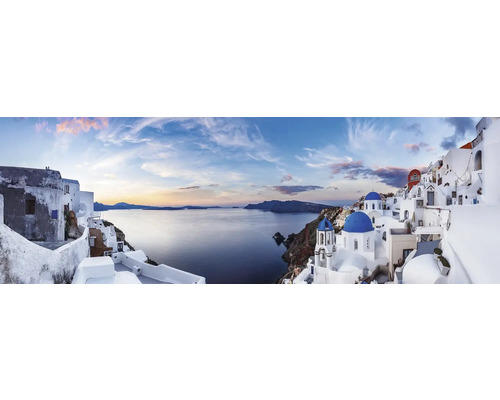 Obraz na plátně Santorini 150x50cm Panoramatický snímek Santorini s tradičními bílými domy a modrými kupolemi u moře
