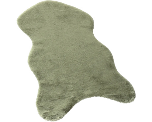 Koberec z umělé kožešiny ve tvaru zvířecí kůže
