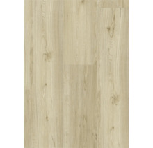 Světlá laminátová podlaha se vzhledem dřeva