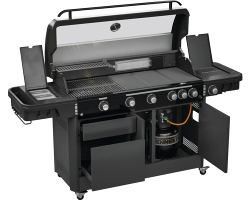 Černý plynový gril s několika hořáky, bočními stolky a úložným prostorem pro plynovou láhev.