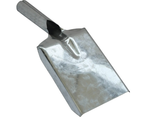 Kovová lopatka pro zahradu