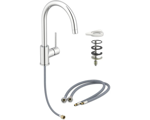Kuchyňská baterie s flexibilními připojovacími hadicemi a upevňovacím materiálem