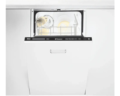 Myčka nádobí Candy s otevřenými dvířky v kuchyňské lince