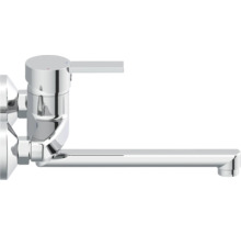 Nástěnná armatura z kovu