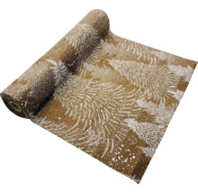 Role ubrusu se vzorem stromu