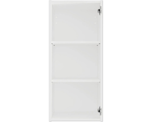 Otevřená bílá závěsná skříňka se dvěma policemi