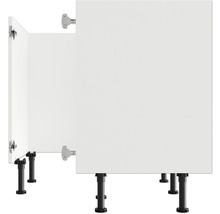 Kuchyňská skříňka s dvířky a nožičkami