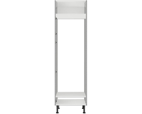 Policový systém s policemi a nohami