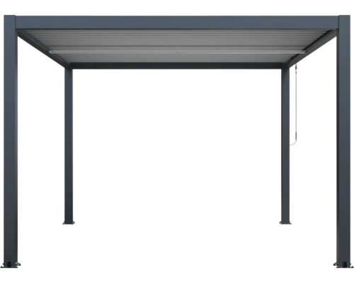 Volně stojící terasa se lamelovou střechou