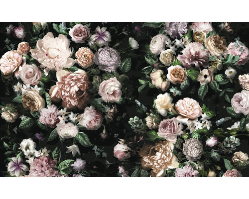 Květinová tapeta s růžemi a pivoňkami