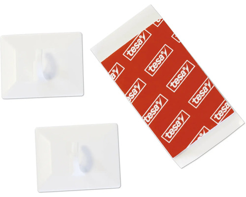 Dva lepicí háčky Tesa s odpovídajícími lepicími proužky