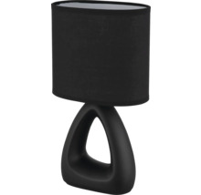Černá stolní lampa s textilním stínidlem.