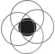 Stropní svítidlo s geometrickým designem a kruhovými prvky